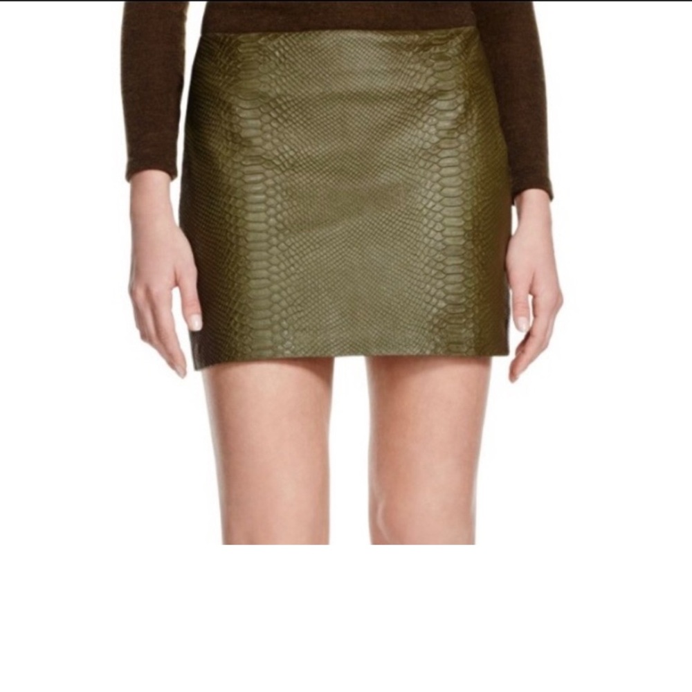 Alice + Olivia Green RUBI VEGAN LEATHER CROC MINI SKIRT size4